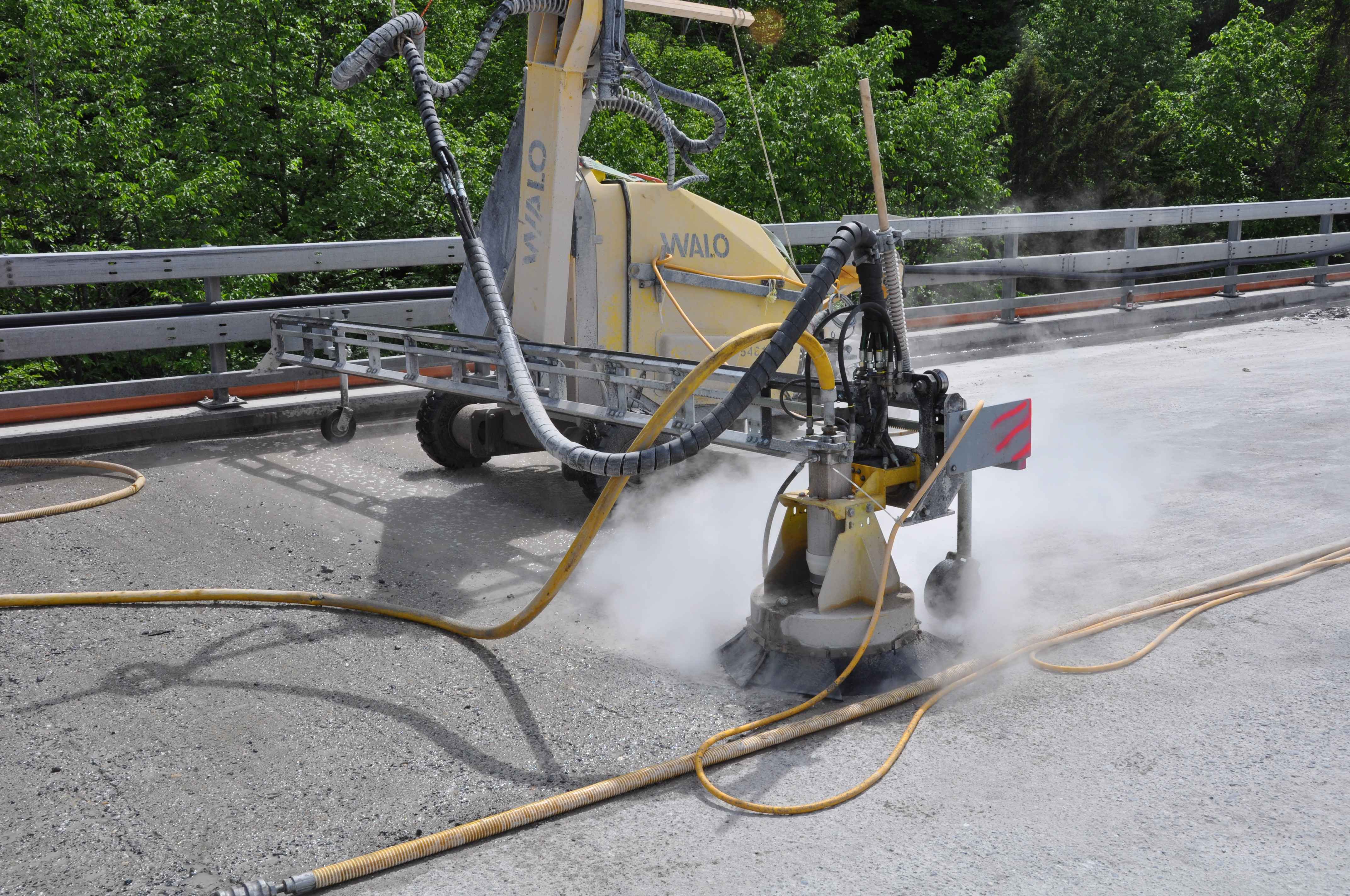 hydrodemolition with innovative concrete technology